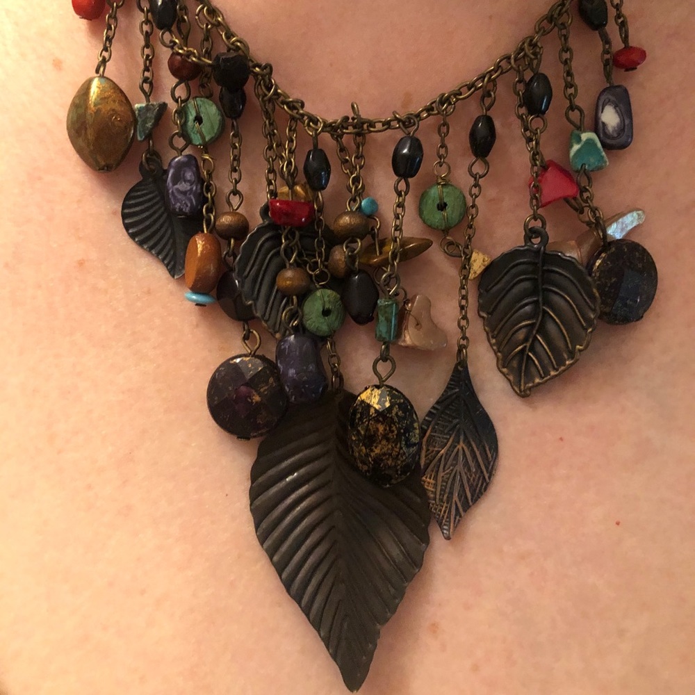 Leaf / Bead necklace